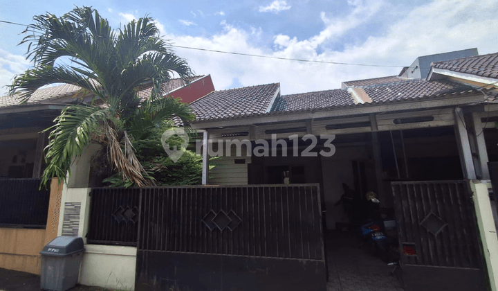 Beautiful Cheap House Jagakarsa