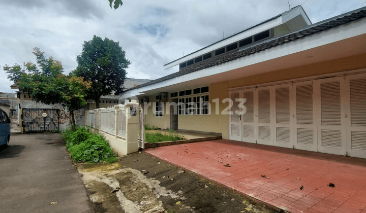 Rumah Dalam Komplek Beji Depok Dijual