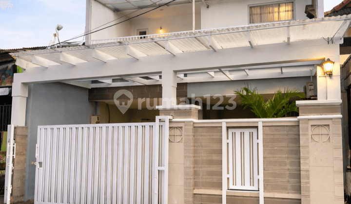 Rumah Bagus 2 Lantai Baru Renov di Tebet Jaksel