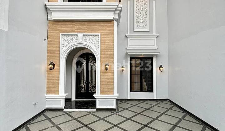 AMERICAN CLASSIC HOUSE JAGAKARSA, JAKARTA SELATAN