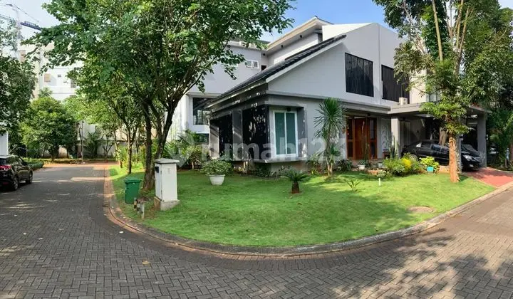 Rumah Dengan Konsep Villa