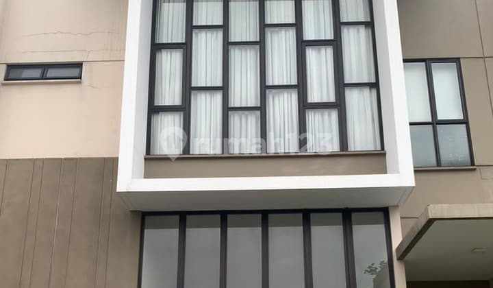 For Rent Premium House Width 9 Plus AC Semayang Jgc Cluster, Cakung, East Jakarta, 029