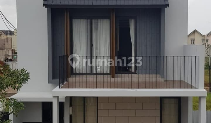 Sewa Rumah Bagus Siap Huni Wisteria, Cakung, Jakarta Timur, 028