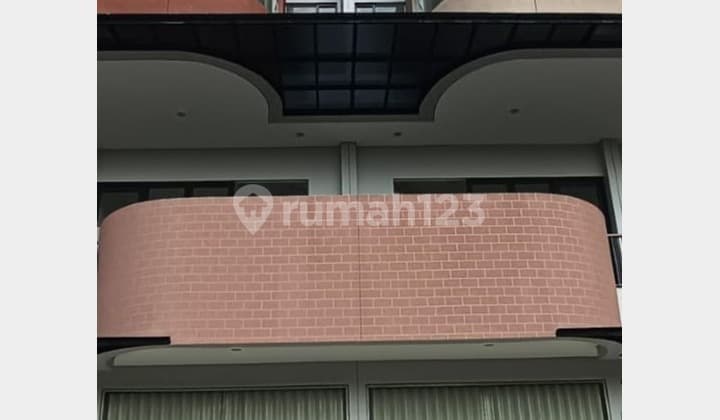 Disewakan Ruko 3 Lantai Lavanya Harapan Indah Bekasi Lokasi Strategis Dekat Anagata, Summarecon Crown Gading, 007