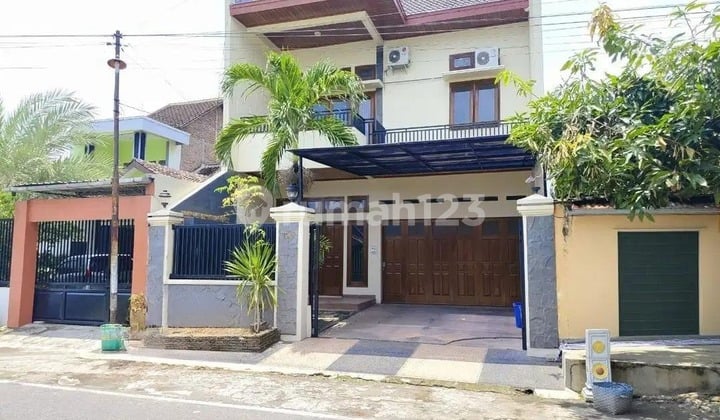 Rumah Bagus dekat pak jokowi