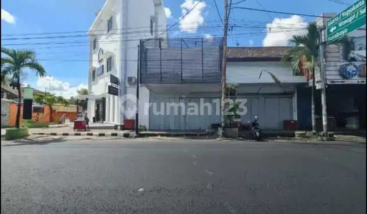Ruko Bagus di Jalan Rajiman Solo