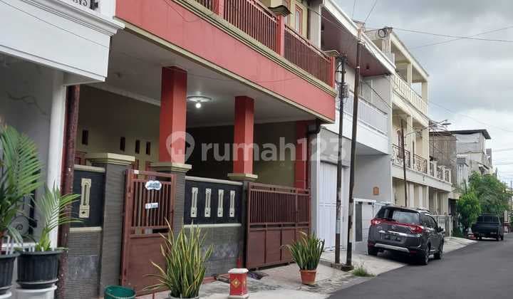 Rumah 2Lantai Bersih Siap Huni