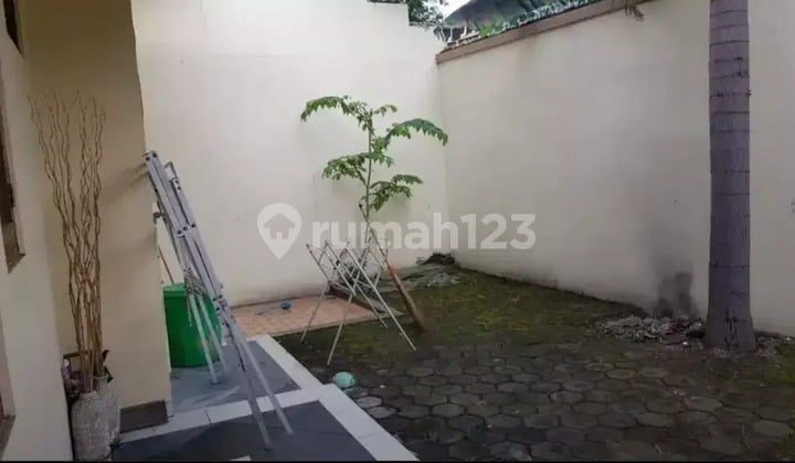 Rumah Sewa Furnish Dekat Solo Square