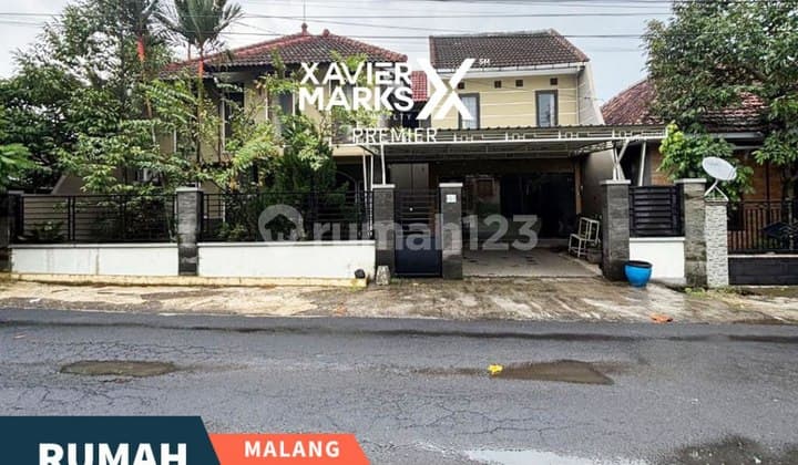 Rumah Terawat di Perum Griya Husada Sumberporong Lawang Malang