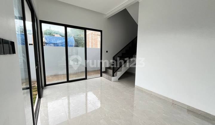 New Luxury 2.5-Story House, SHGB in Dago New Luxury 2.5-Story House, SHGB in Dago