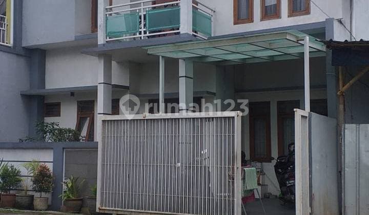 Minimalist 2-Story House with SHM, in Margacinta