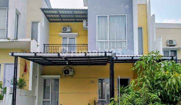 House for Sale: Good Condition, Flood-Free, Siranda View Jata Metro Tembalang