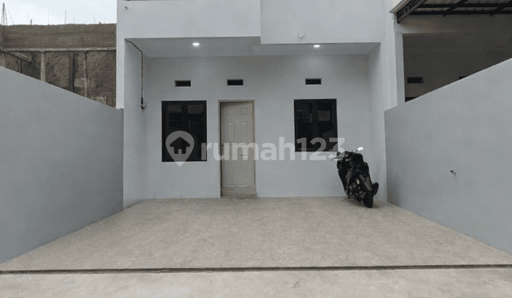 Dijual Rumah Baru Design Modern Living Kalisari Jakarta Timur