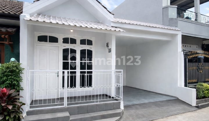 Dijual Rumah Siap Huni Dekat Stasiun Bojong Gede