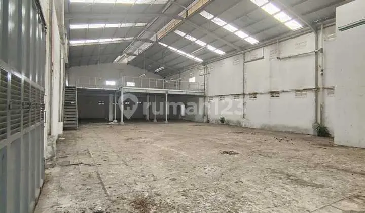 Dijual Gudang Workshop Siap Pakai Jatibening Pondok Gede