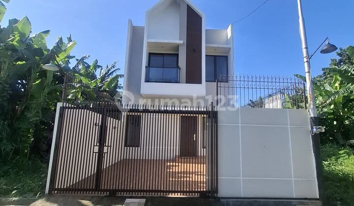 Dijual Rumah Baru Dalam Komplek Kodau Jatiasih Bekasi