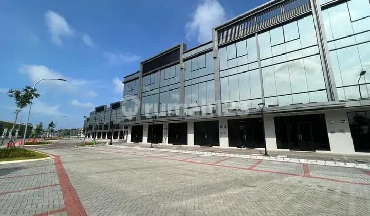 DIJUAL RUKO OSAKA 3LT PIK2 DEPAN JALAN, 2 MUKA VIEW DANAU