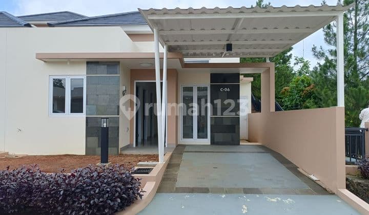 Rumah modern minimalis lokasi tenang & sejuk