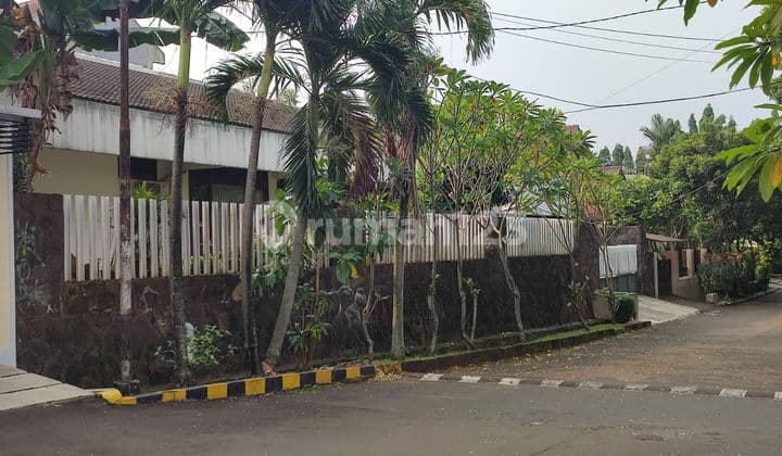 Rumah 2 Lantai Sangat Bagus Seberang Cinere Mall