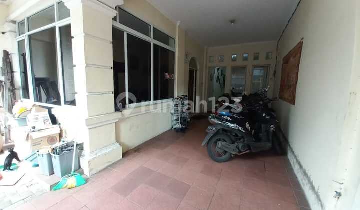 Kost Hits Cirendeu – Dekat Kampus, Mesin Duit Aktif!