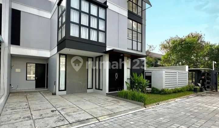 Luxurious 3-Story House in Ampera-Kemang with SHM, Swimming Pool