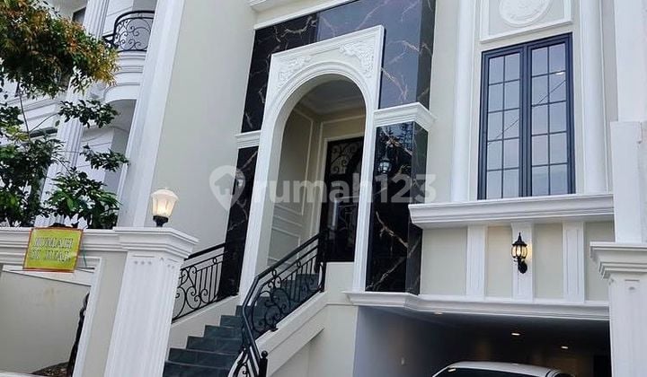 Dijual Rumah Mewah LT 78 LB 160 di Jagakarsa Jaksel