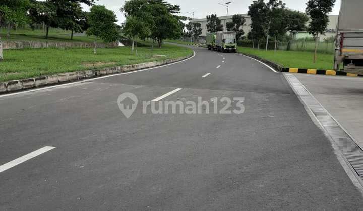 Land for sale, 3.5 hectares in West Karawang, Karawang.