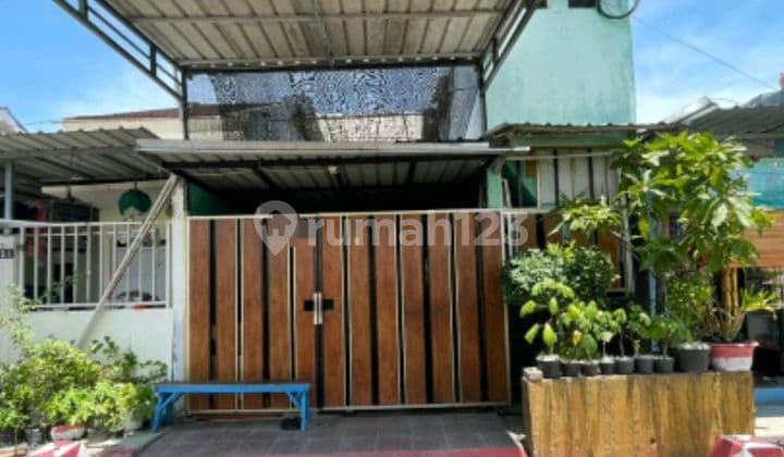 Rumah 1,5 Lantai Tambak Medokan Ayu