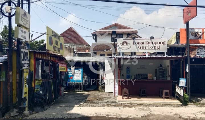 Land and Building for Sale in Gegerkalong Hilir, Bandung City