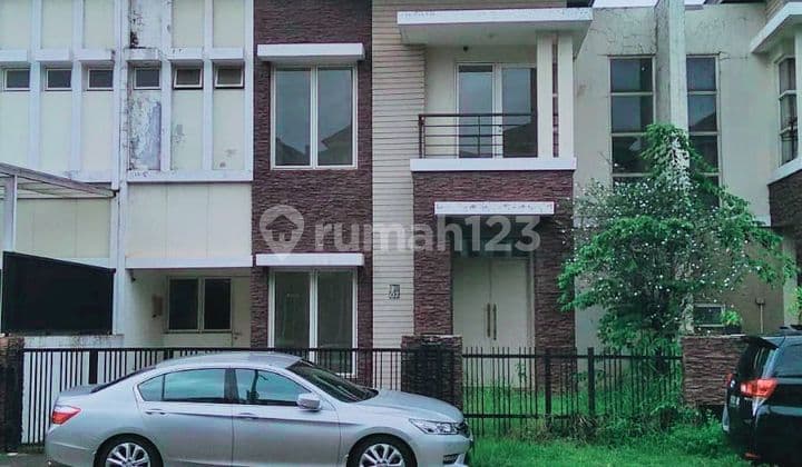 Disewa Cepat Rumah Mewah Boulevard Dekat Mall
