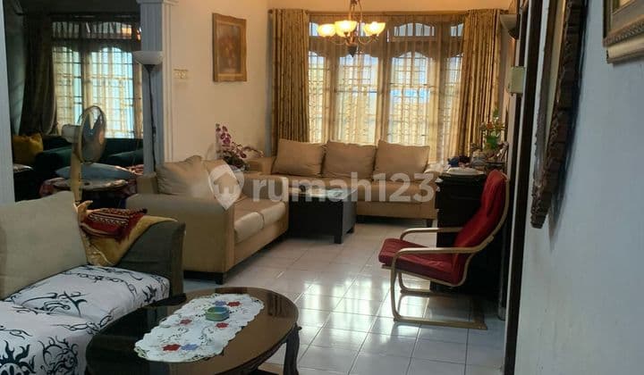 For Sale Freehold House in Strategic Location at Kebayoran Baru, South Jakarta