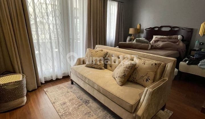 Rumah 2 Lantai di Taman Bona Indah Lebak Bulus Furnished