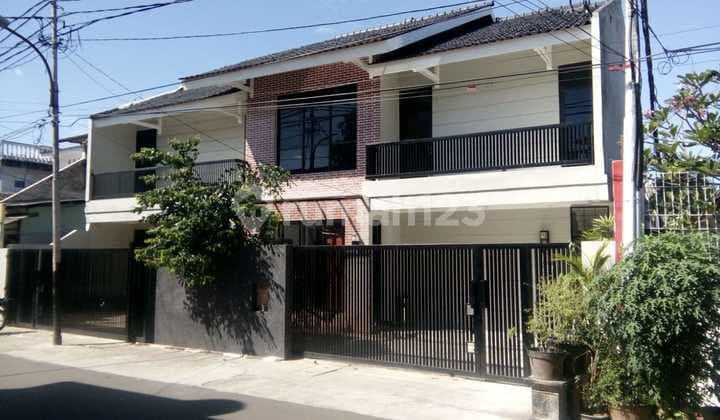 For Sale House in Tanah Kusir, Kebayoran Lama, South Jakarta (As)
