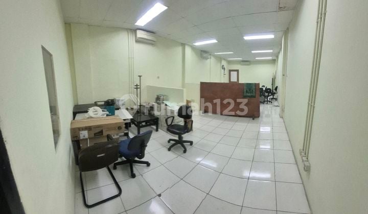 Ruko for Rent in Blok M, Kebayoran Baru (Fully Furnished)