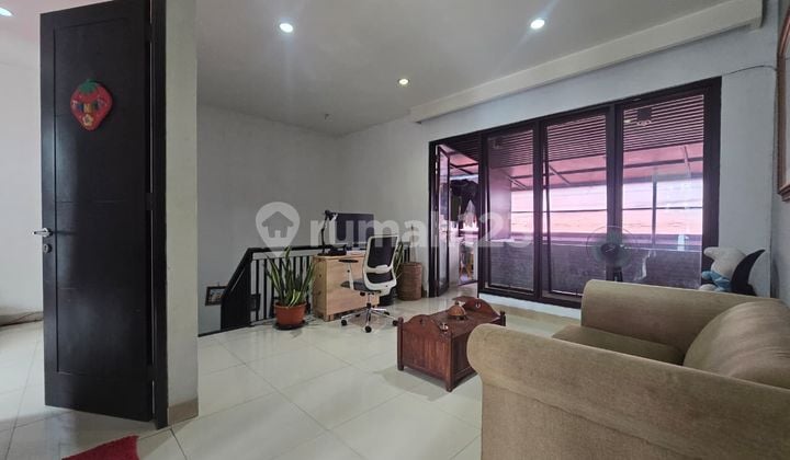 Exclusive - For Sale Well-Maintained, Ready-to-Occupy Serene Home in a Townhouse at Pondok Labu (sqm)