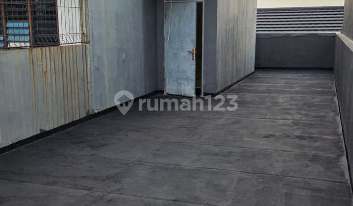 Disewakan Ruko Strategis 3 Lantai Di Radio Dalam (jp&cm)