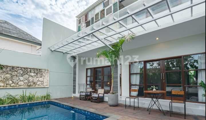 Villa near East Denpasar Bali Immigration Office Bali (IR)
