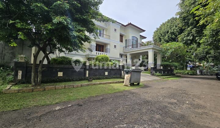 Turun Harga ! Dijual Rumah Mewah, Lebak Bulus (Sd/Mm)