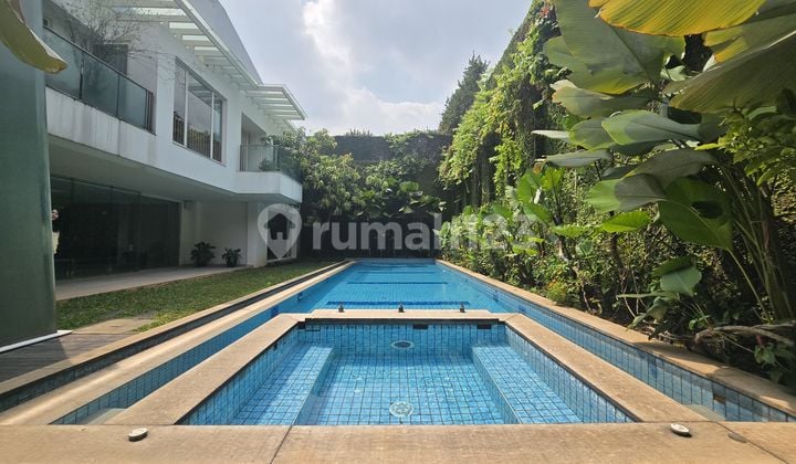 Dijual Rumah Mewah Lokasi Premium, Simprug Golf (Lm/ Ff)
