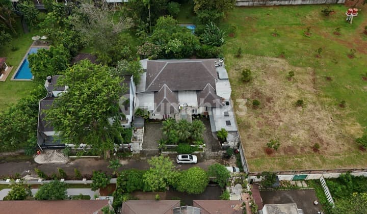 Dijual Rumah Dalam Komplek Lokasi Tenang dan Nyaman Kemang (Nb)