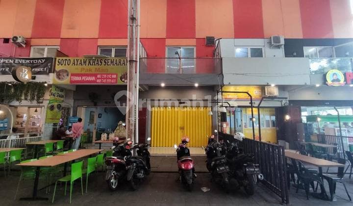 Ruko Gwalk Galeria Area Kuliner Surabaya Barat Minimalis
