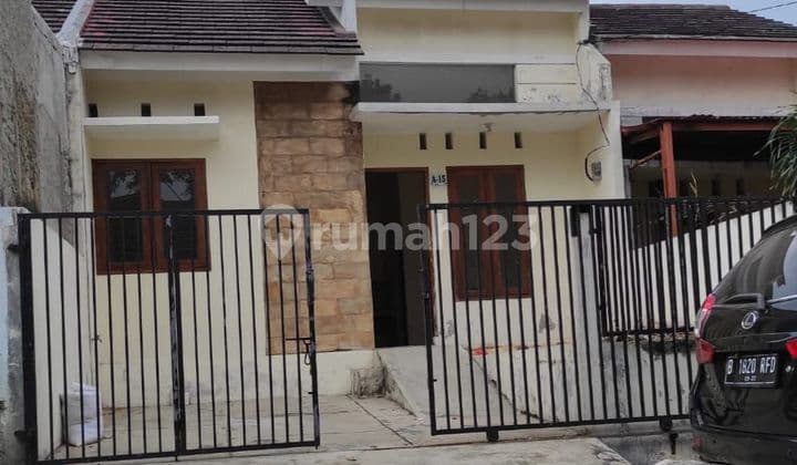 Over kredit rumah di perumahan green Paradise Citayam