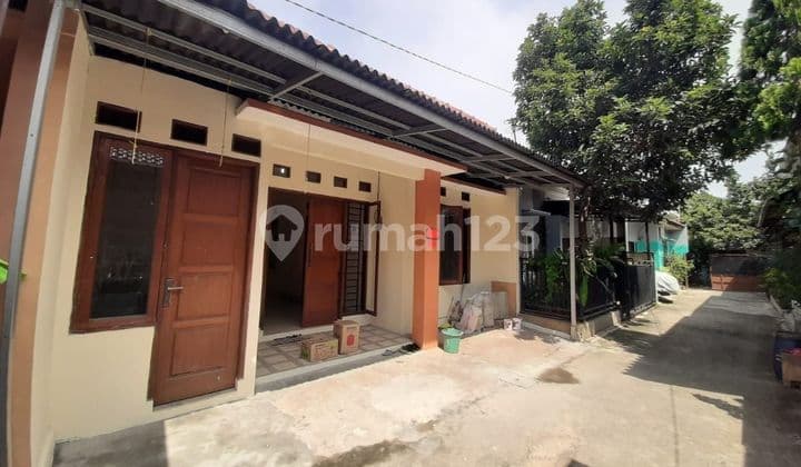 Dijual rumah secondary di kukusan Beji depok