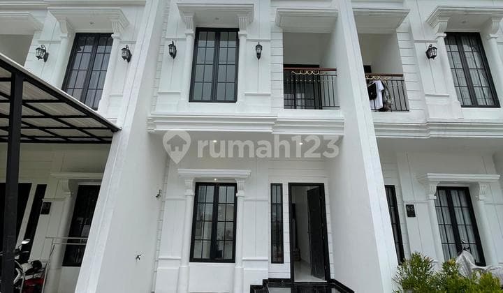 Dijual Rumah 2 Lantai 700 Jutaan Di Cipayung Depok
