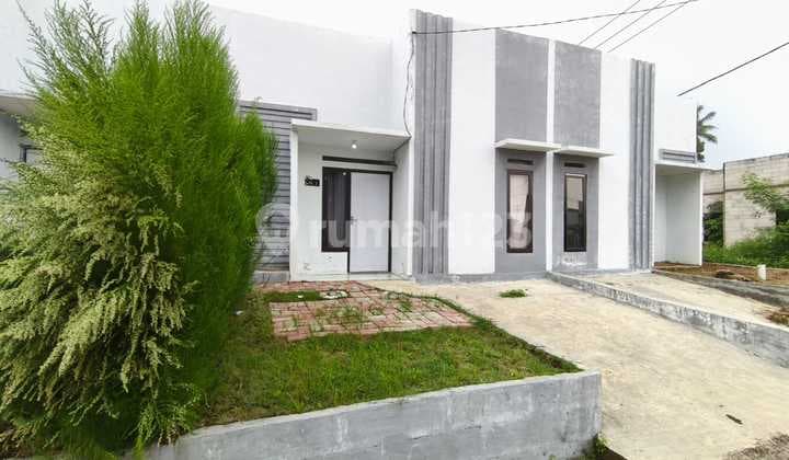 Dijual Rumah Siap Huni Dekat Kawmasih Mau Ngontrak, Kalau Bisa Punya Rumah Sendiri*disni Kamu Bisa Punya Rumah Sendiri Akses Menuju Kampus Ipb Darmaga Bogor.project Rusubview Gunung Salakspesifikasi:type 30/60kamar Tidur 2kamar Mandi 1carport 1 Mobillistr