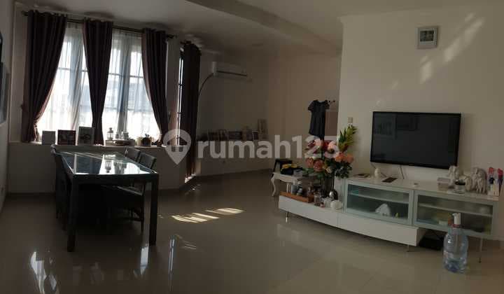 Rumah 2 Lantai di Pelepah Indah Kelapa Gading Lokasi Strategis