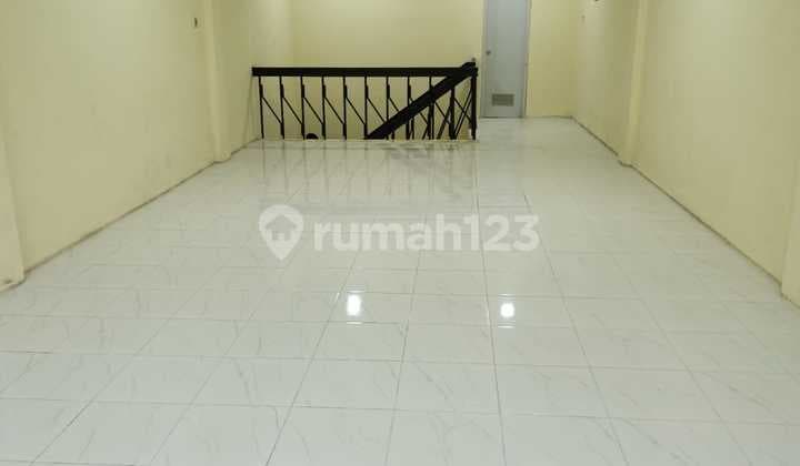 Ruko 2 Lantai Sudah Renovasi di Hybrida Kelapa Gading Cocok Untuk Kantor, Usaha Dan Restoran