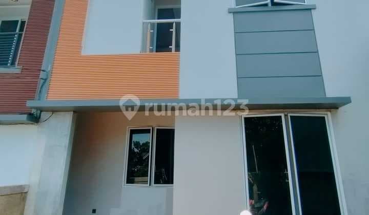 Rumah Akses Strategis Free Biaya2 Dekat Stasiun dan Tol