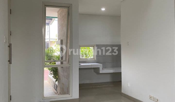 Murah Cluster Lavesh (Sewa & Jual) di Harapan Indah Bekasi (335)