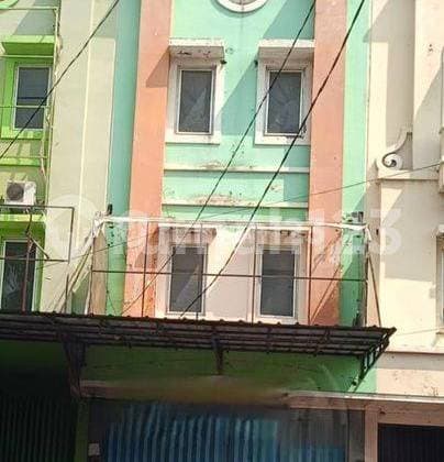 Ruko Boulevard Harapan Indah Medan Satria Bekasi (541)